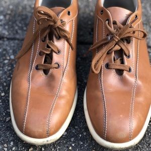 Todd’s Dress Sneakers